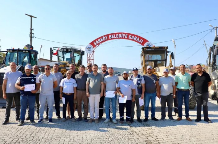 Şarköy’ün Kahraman Personeline Takdir Belgesi Verildi